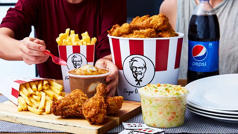 KFC giảm giá sốc đến 50% mỗi thứ 3, thứ 4, thứ 5 - TienDauRoi